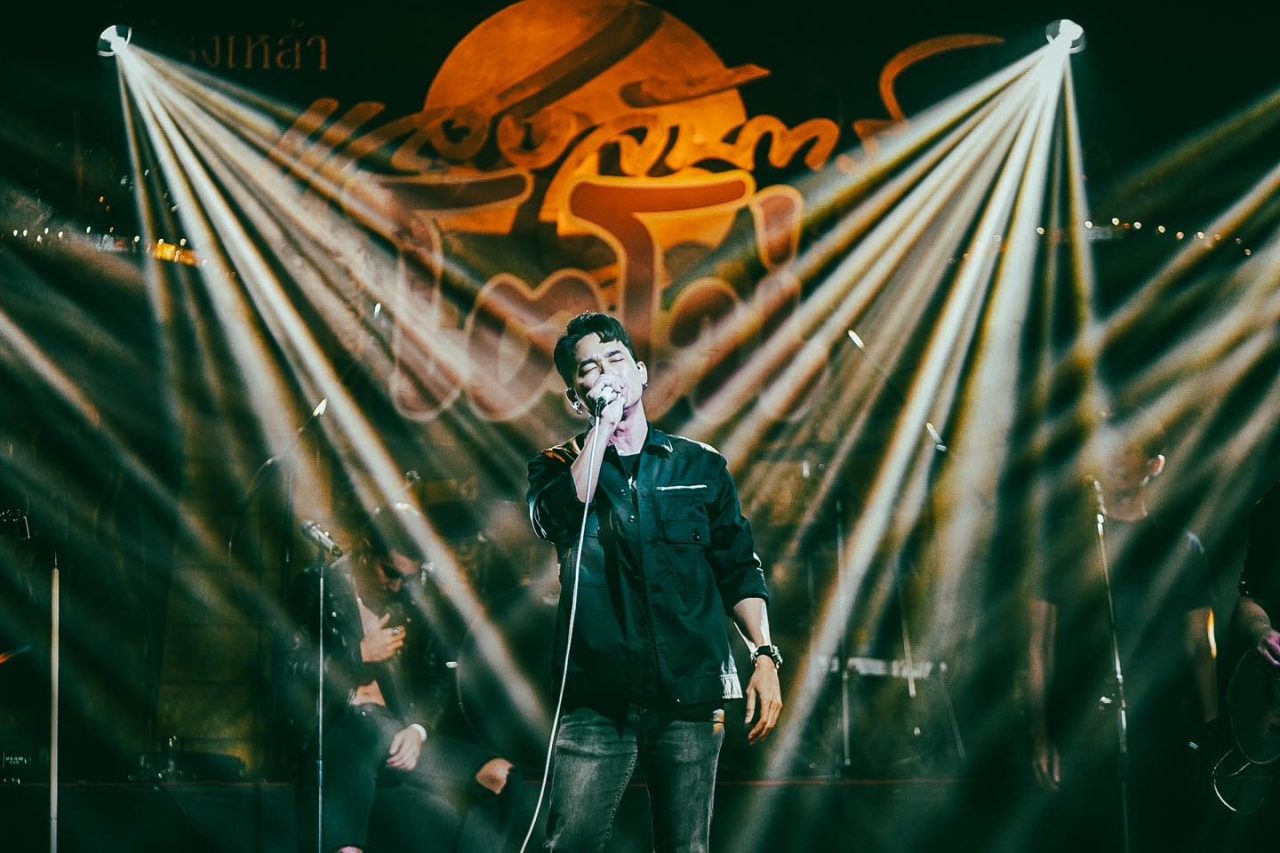 Tono & The Dust